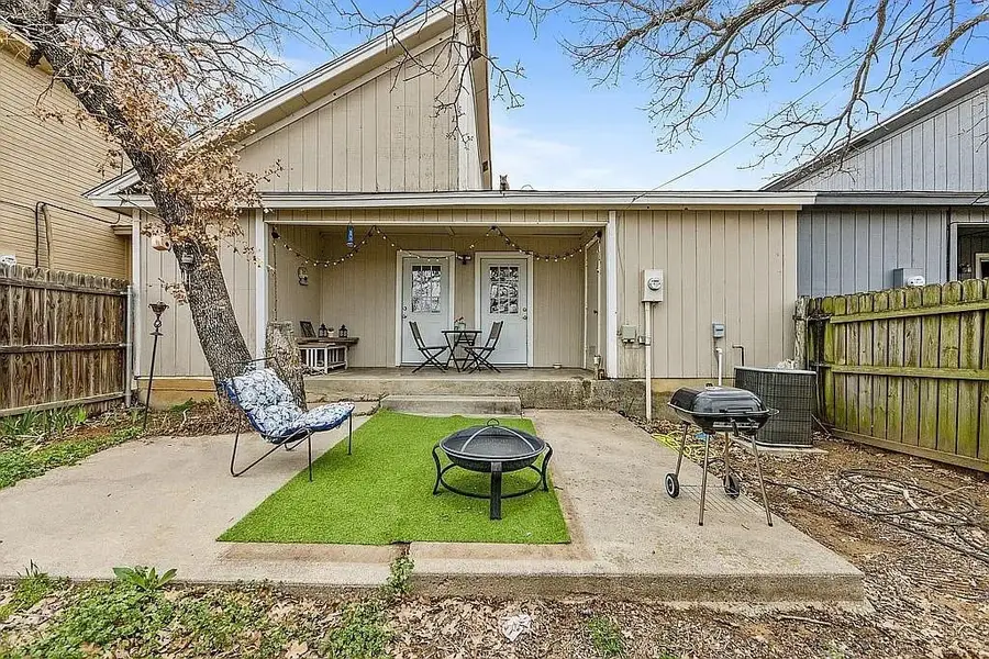 1214 Elm Court, Runaway Bay, TX 76426 - #3