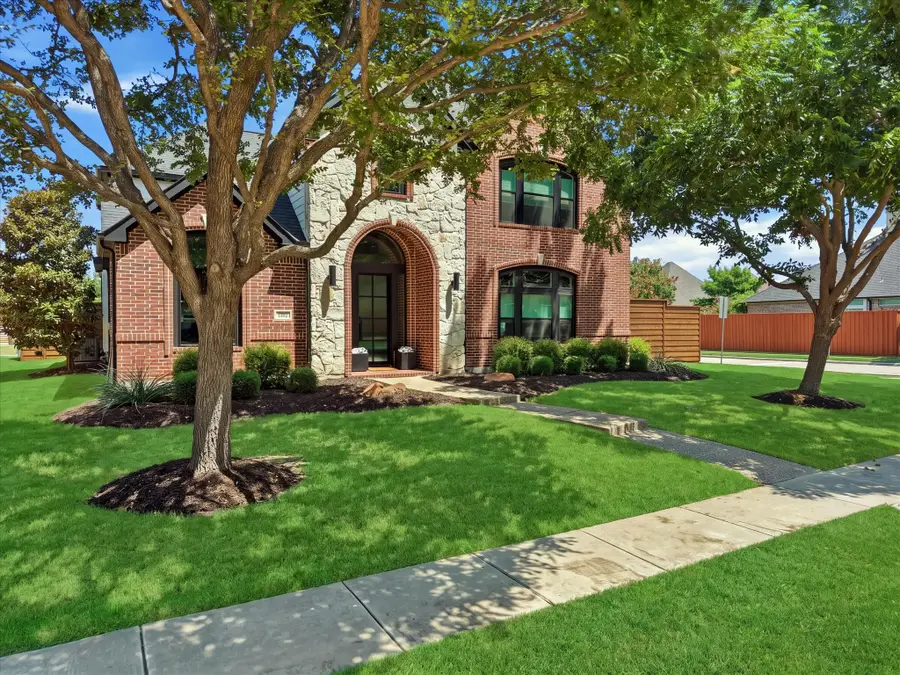 1392 Crockett Drive, Frisco, TX 75033 - #2
