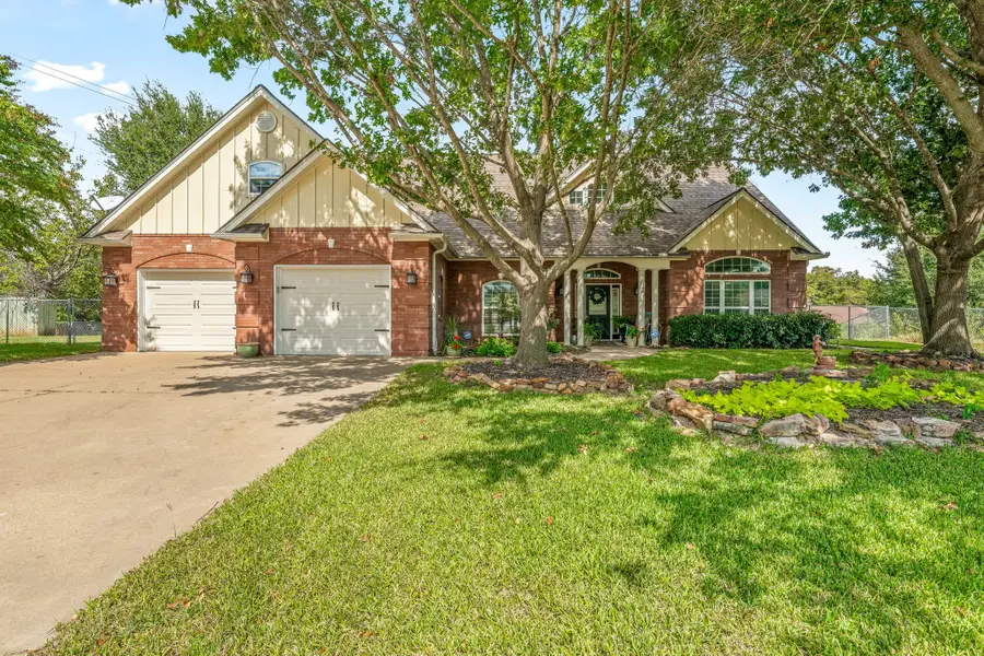 1517 Oakwood Drive, Stephenville, TX 76401 - #2