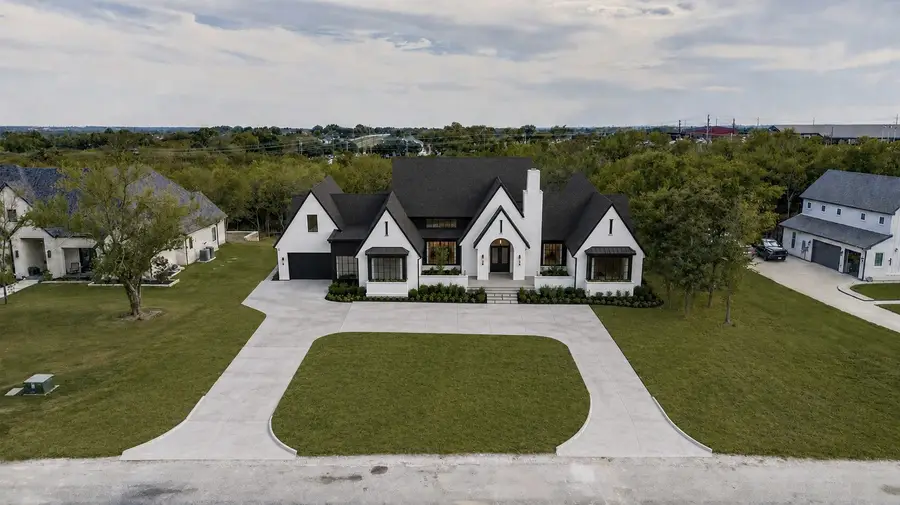 40 Blackthorn Drive, Van Alstyne, TX 75495 - #2