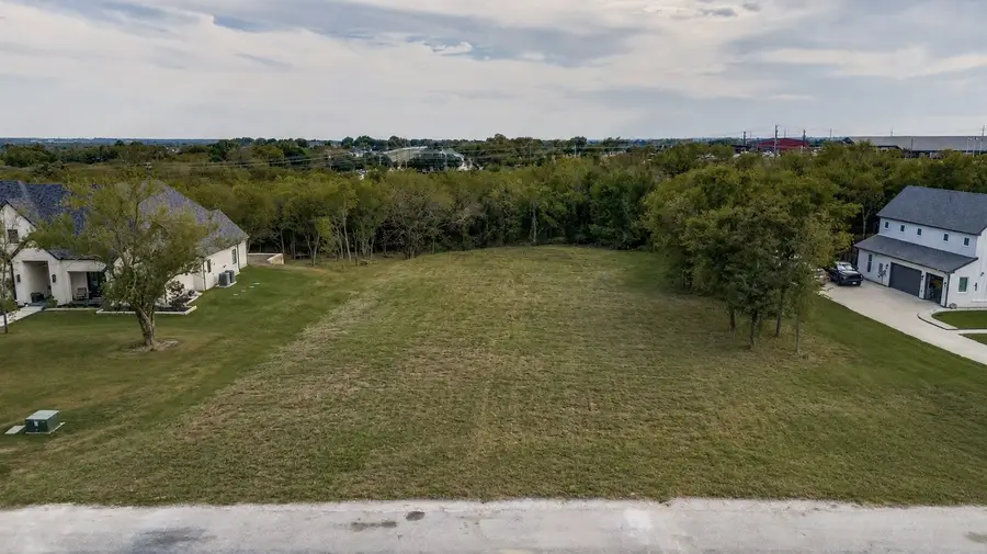 40 Blackthorn Drive, Van Alstyne, TX 75495 - #3