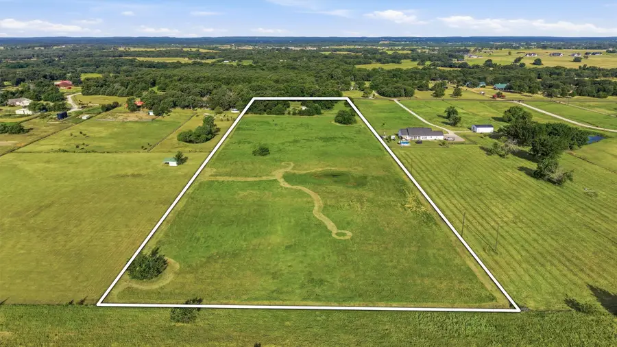 1614 W Line Road, Whitesboro, TX 76273 - #3