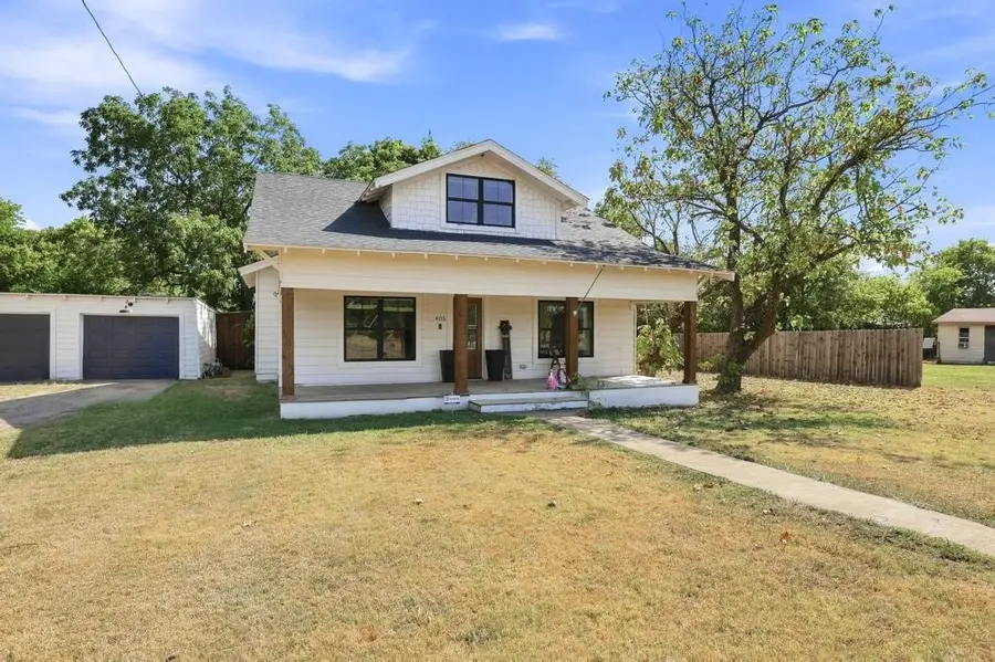 405 E College Street, Gunter, TX 75058 - #2