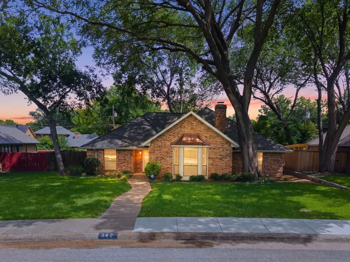 342 Hillcroft Drive, Duncanville, TX 75137 - #1
