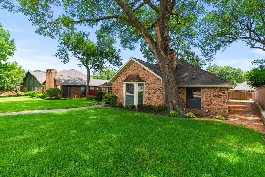 342 Hillcroft Drive, Duncanville, TX 75137 - #2
