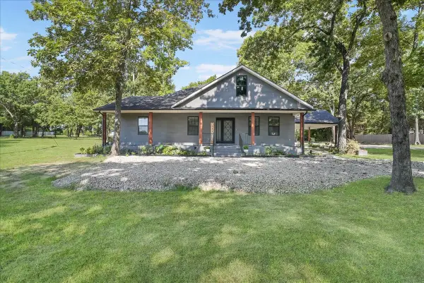 5902 Fm 2494, Athens, TX 75751