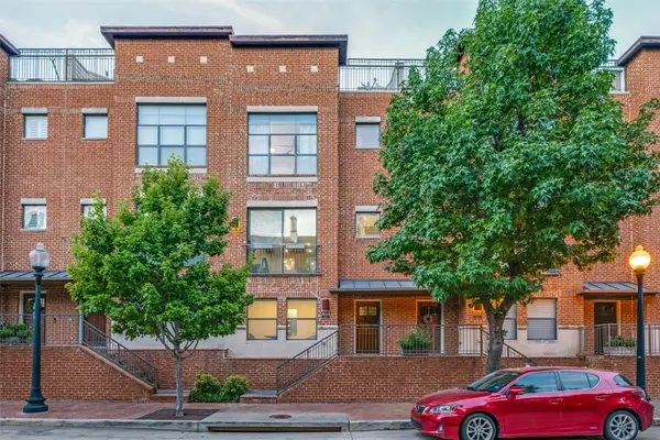 2420 Hugo Street #3, Dallas, TX 75204
