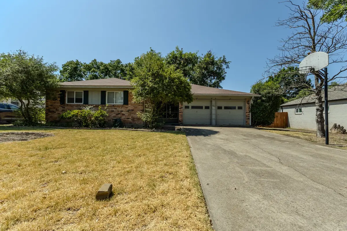 617 Parkview Lane, Richardson, TX 75080 - #1