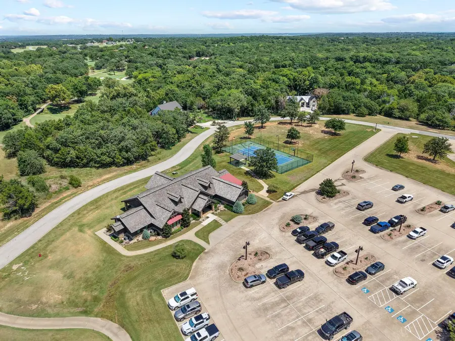 208 Castlewood Street, Gordonville, TX 76245 - #3
