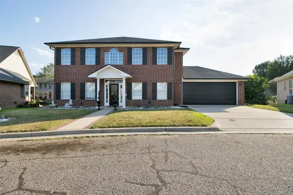 204 Millpond Drive, Longview, TX 75604