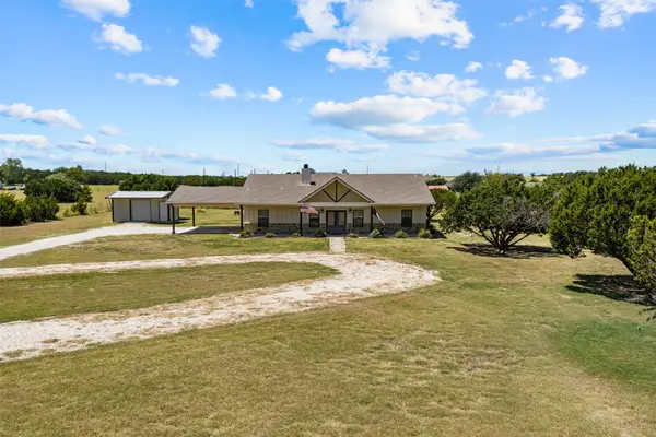717 Dove Hill Lane, China Spring, TX 76633