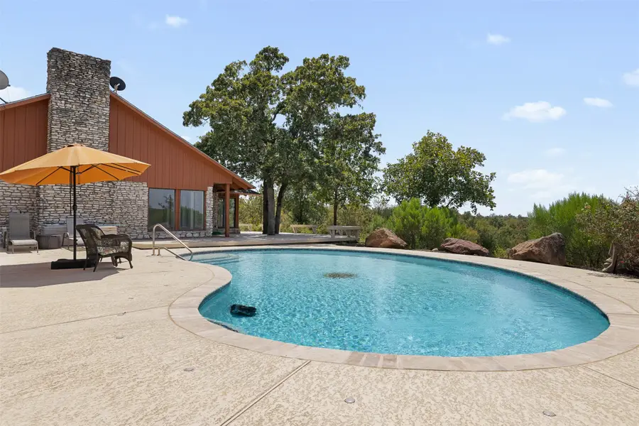 4732 W Us Highway 79, Franklin, TX 77856 - #3