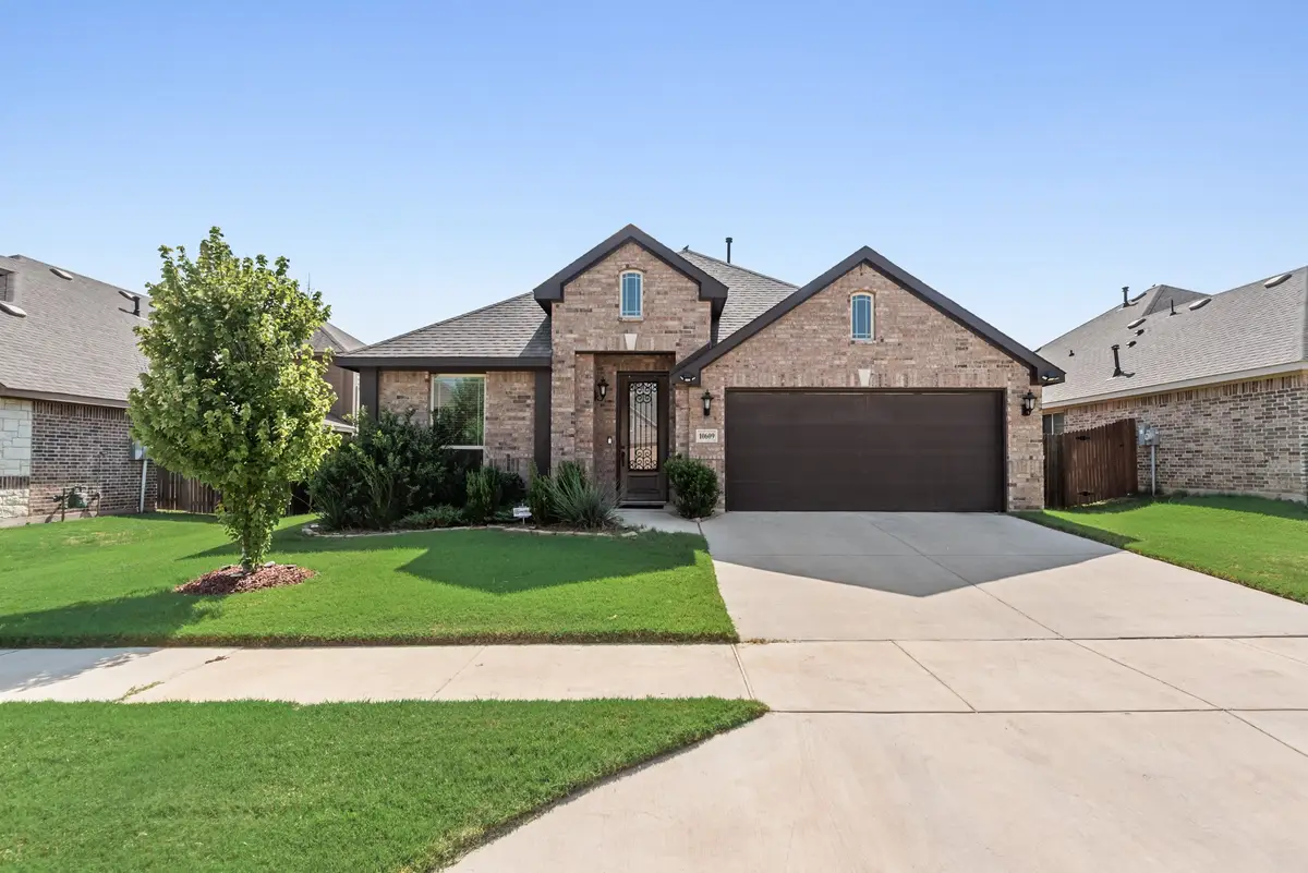 10609 Kettlewood Drive, Fort Worth, TX 76036 - #1