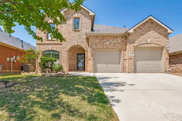 15721 Landing Creek Lane, Fort Worth, TX 76262