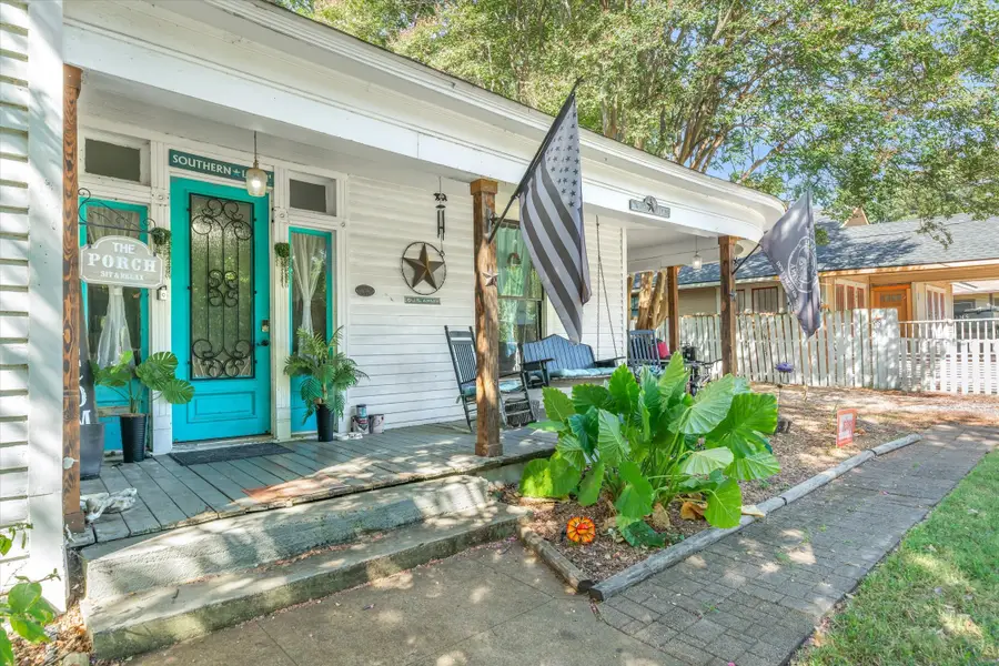 105 Johnson Street, Terrell, TX 75160 - #3
