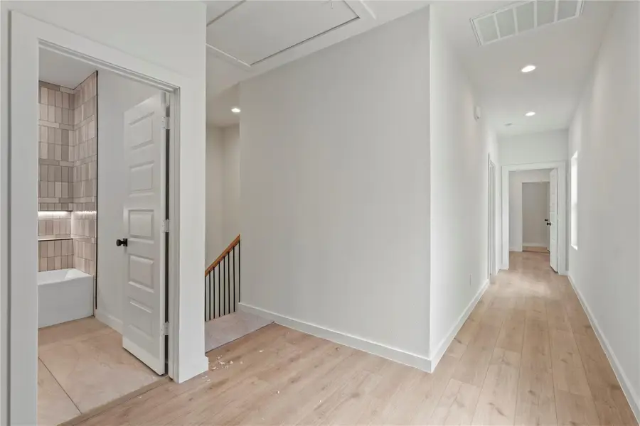 406 Bobbie Street, Dallas, TX 75203 - #3
