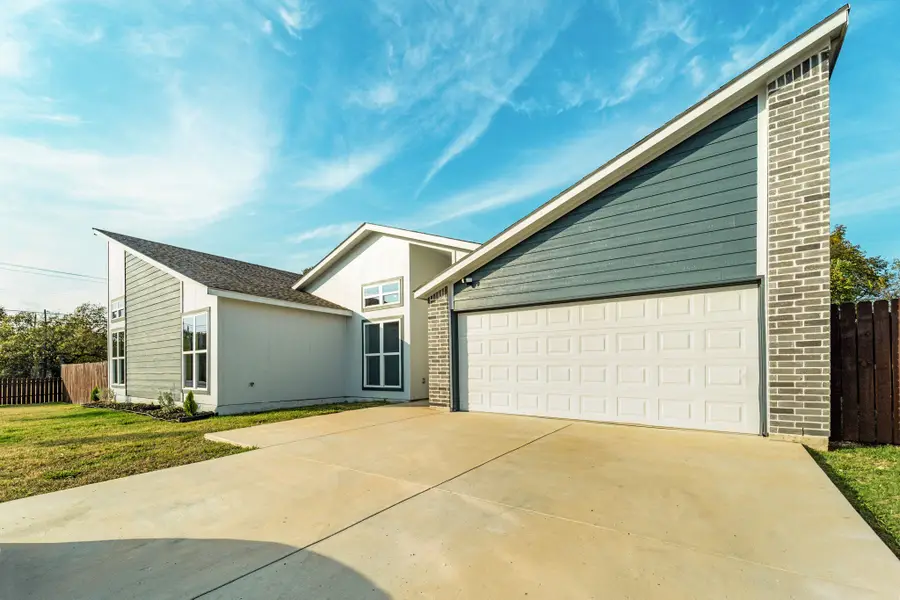 11915 Carson, Balch Springs, TX 75180 - #3