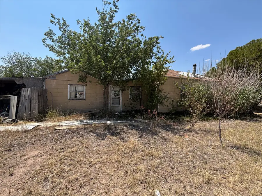 649 Avenue F, Hamlin, TX 79520 - #2