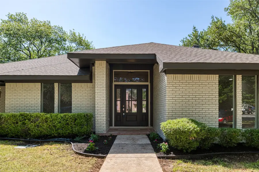 6851 Shorecrest Court, Fort Worth, TX 76132 - #3