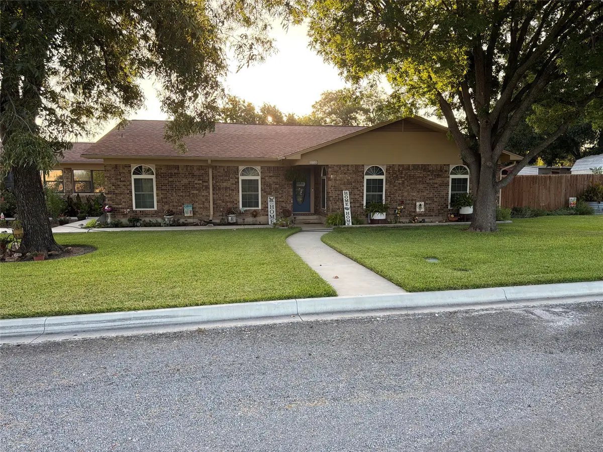 1712 N Reynolds Street, Goldthwaite, TX 76844 - #1