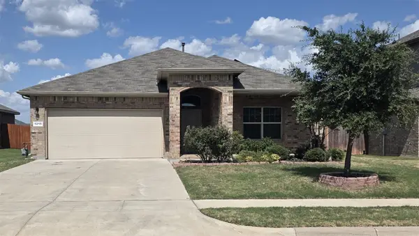 1215 Pacifica Trail, Cleburne, TX 76033
