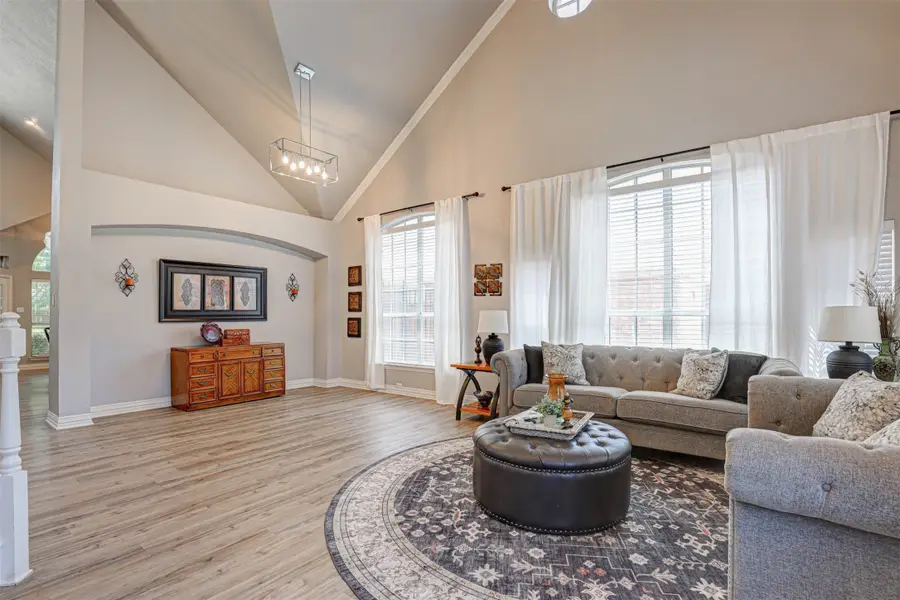 5704 Kelly Court, Haltom City, TX 76137 - #3