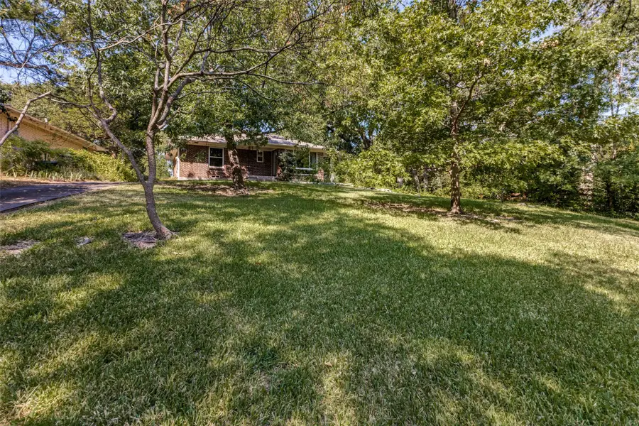 605 S Ravinia Drive, Dallas, TX 75211 - #2