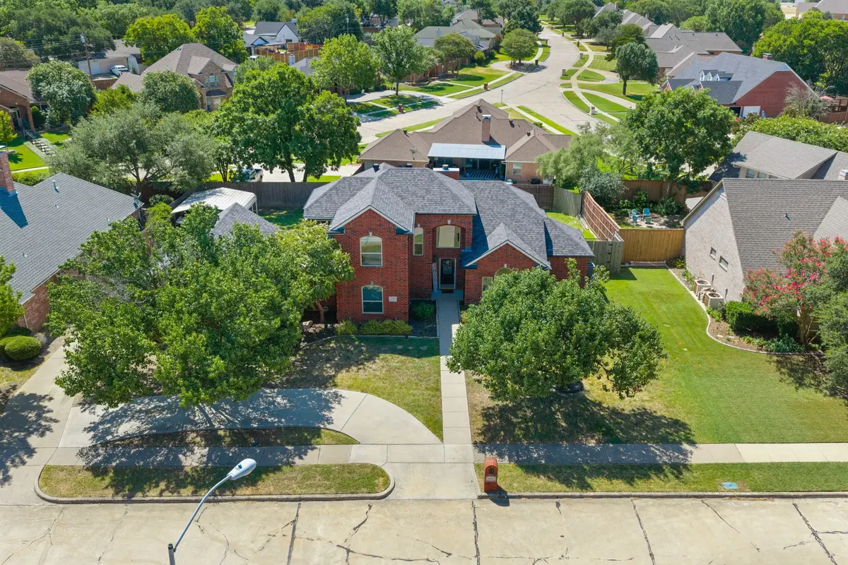 1907 Clearview Drive, Ennis, TX 75119 - #1