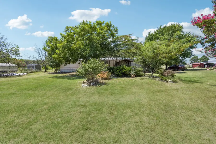 192 Oak Meadows Drive, Springtown, TX 76082 - #2