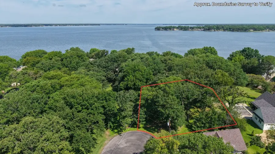 102 Enchanted Isles Circle, Mabank, TX 75156 - #3