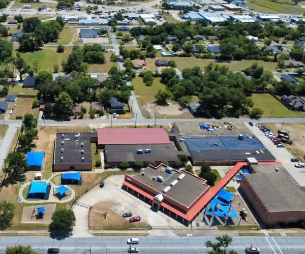 921 S Medora Street, Terrell, TX 75160