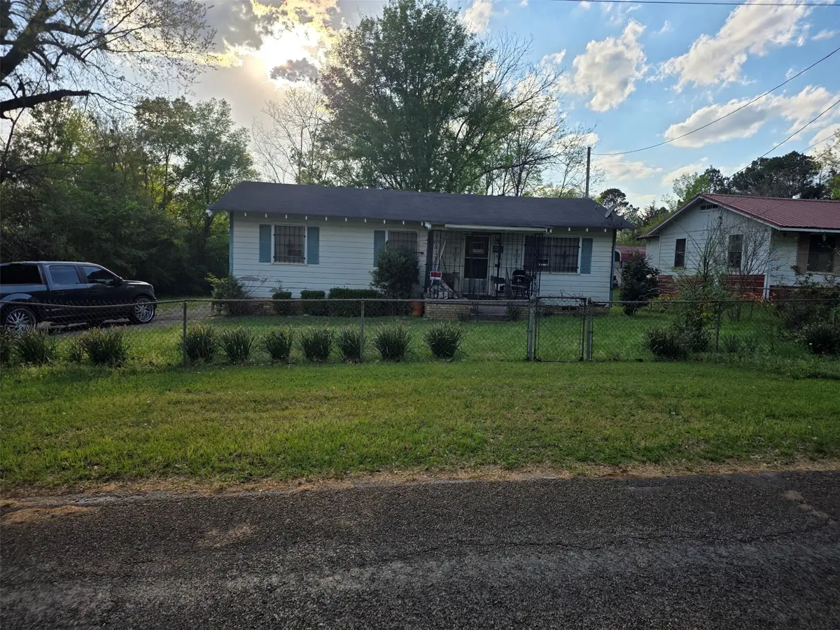 1417 Ray Street, Longview, TX 75602 - #1