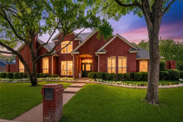 619 Portofino Drive, Arlington, TX 76012