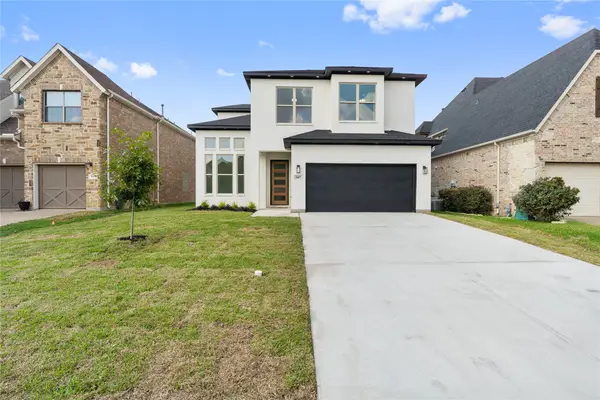 907 Saint George Place, DeSoto, TX 75115