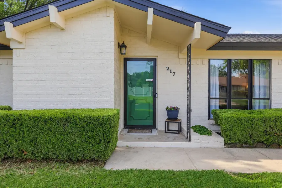 217 E Louella Drive, Hurst, TX 76054 - #3