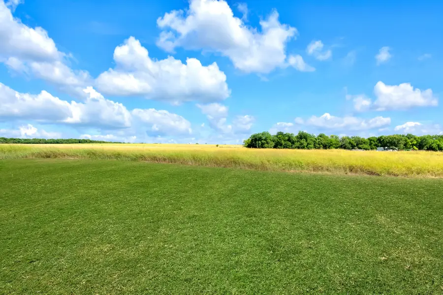 5304 E Line Road, Whitewright, TX 75491 - #2