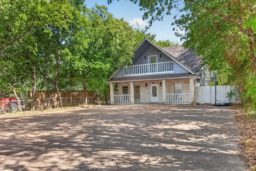1920 S 15th Street, Waco, TX 76706 - #3