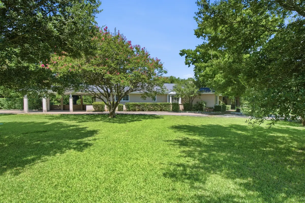 435 Horseshoe Trail W, Aledo, TX 76008 - #1