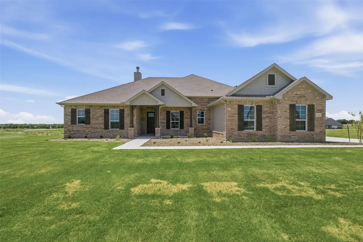 136 Hillview Trail, Decatur, TX 76234 - #1