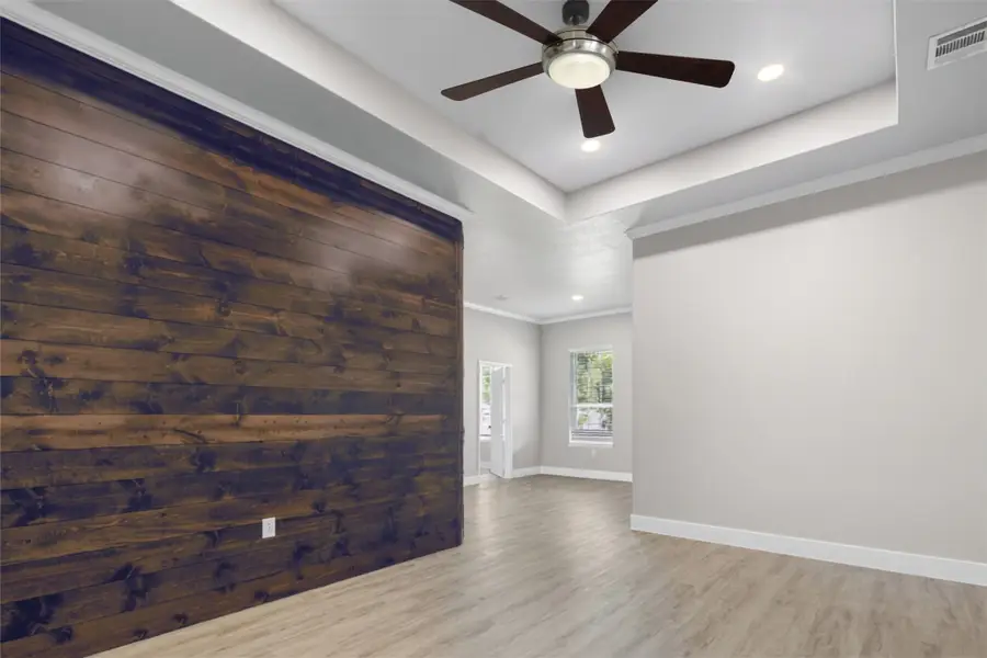 804 S 4th Street, Bonham, TX 75418 - #3