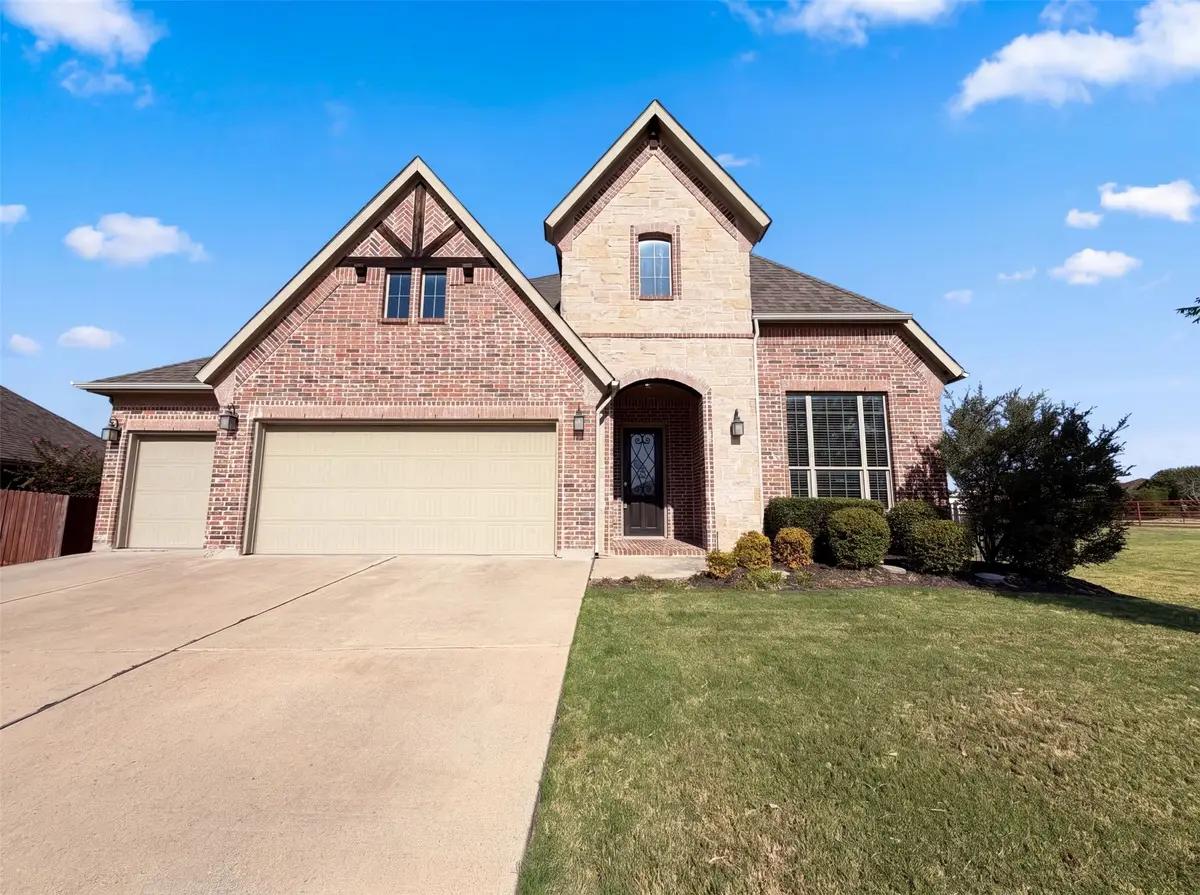 15133 Seventeen Lakes Boulevard, Roanoke, TX 76262 - #1
