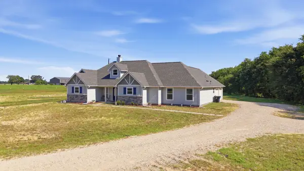 8520 County Road 3614, Murchison, TX 75778