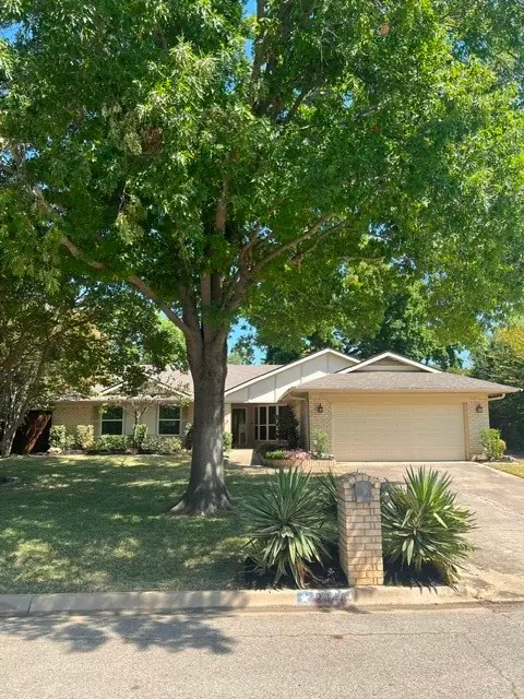 2846 Columbine Drive, Grapevine, TX 76051 - #1