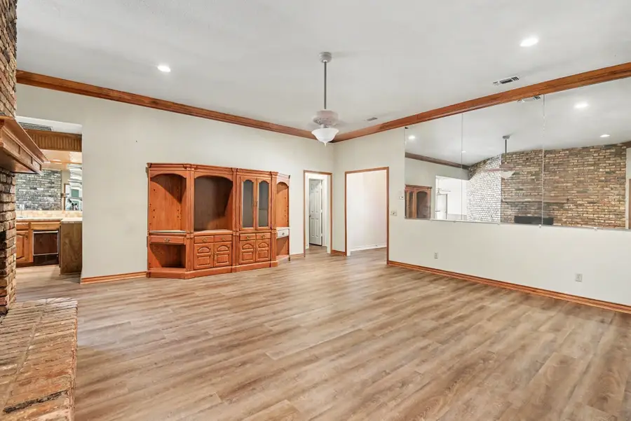 275 Salesville Road, Mineral Wells, TX 76067 - #2