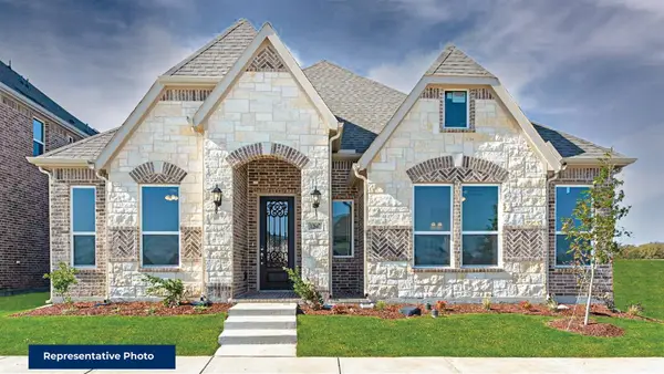 12806 Meadow Glen Street, Rowlett, TX 75089