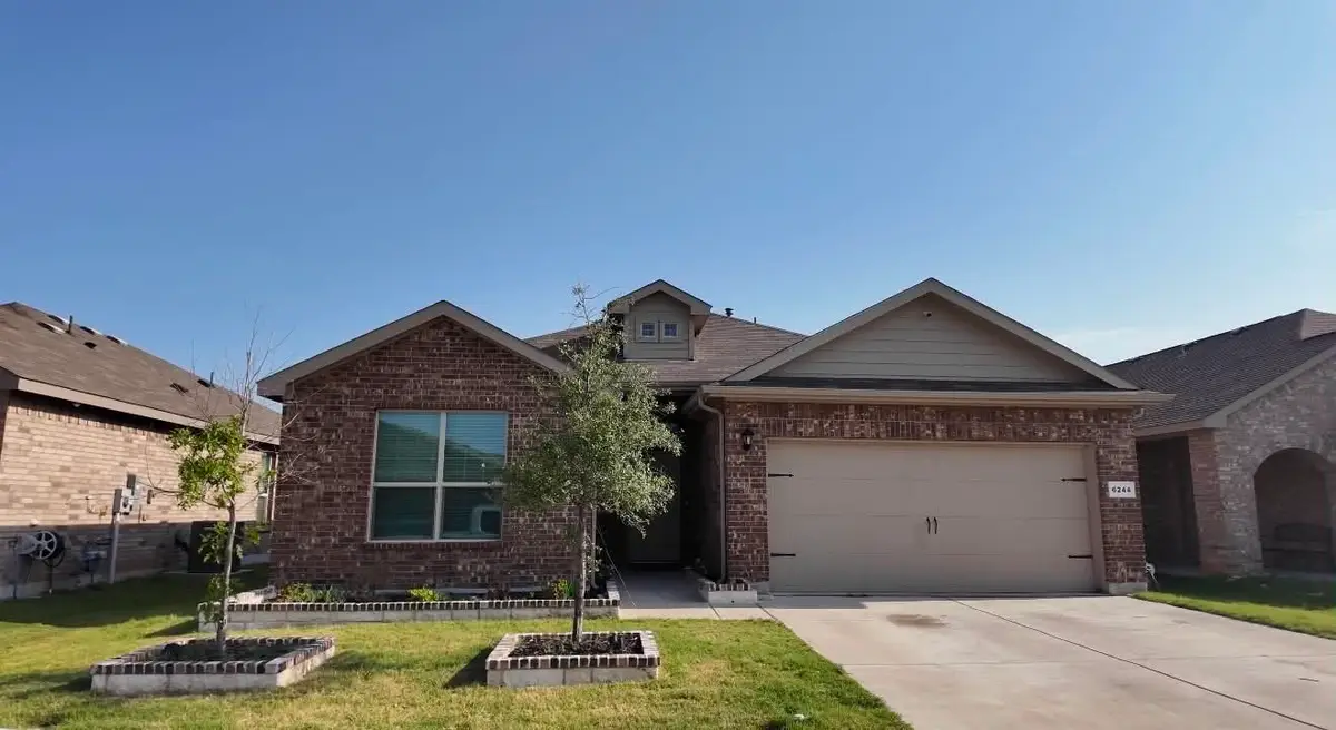 6244 Weaving Loom Way, Fort Worth, TX 76179 - #1