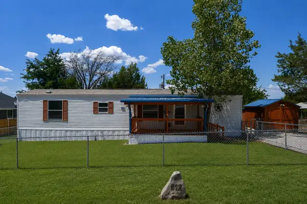912 Pease River Drive, Granbury, TX 76048