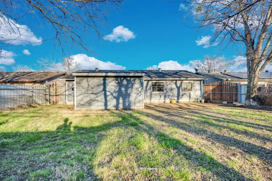 4916 Eastover Avenue, Fort Worth, TX 76119 - #2