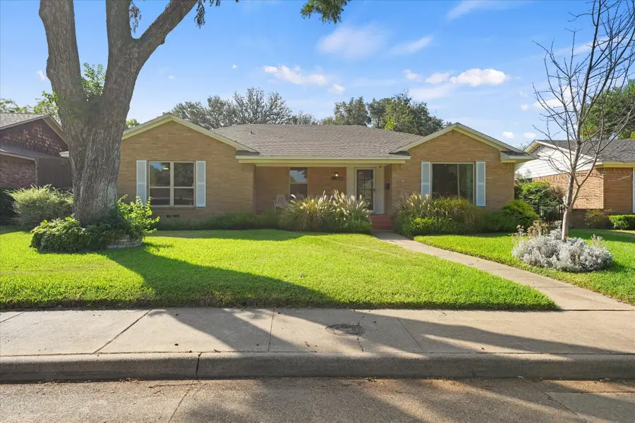 6138 N Jim Miller Road, Dallas, TX 75228 - #2