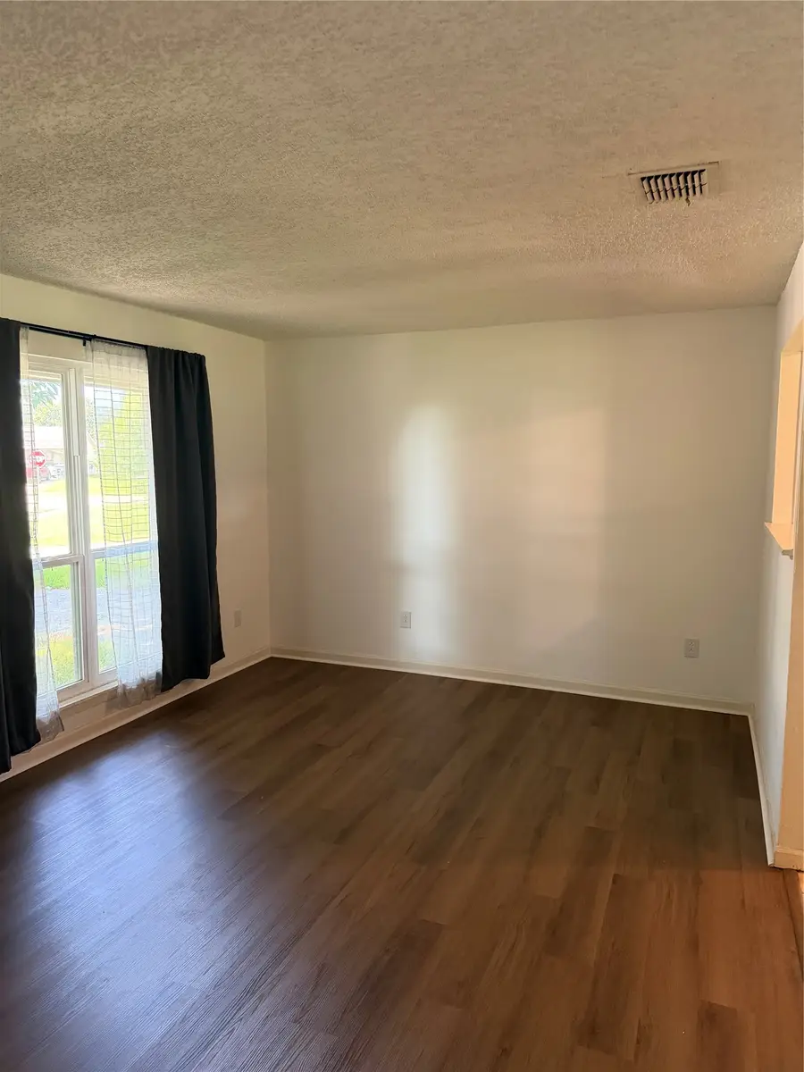 1643 Holiday Boulevard, Bossier City, LA 71112 - #2